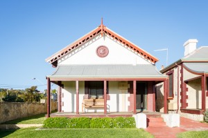 Fremantle_Colonial_Cottages_exterior