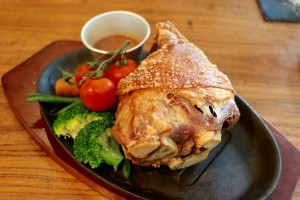 Roasted Pork Knuckle with House Gravy(2)